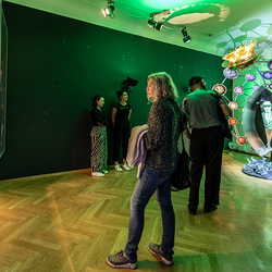 HENRY JESIONKA_FLEEING SHADOWS_Ausstellungseröffnung am 15. Juni 2023. Foto: © La Strada Graz / Nikola Milatovic