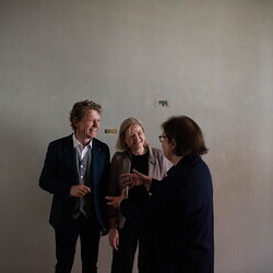 Eröffnung der Ausstellung: Maaria Wirkkala: NUN MEHR – MEANTIME Kurator: Johannes Rauchenberger, KULTUMUSEUM Graz, 10. Mai 2025