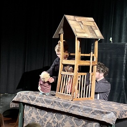 Junges Publikum_Bei Vollmond spricht man nicht_20221007. Foto: KULTUM/Andrea Hopper