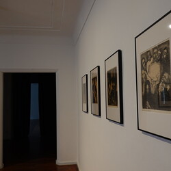   Kuratorenführung mit Johannes Rauchenberger, Ausstellung: 'Im Bann (s)einer großen Erzählung: Josef Fink (1941-1999), 15. März 2025