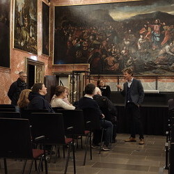 Lange Nacht der Museen, 4. Oktober 2025: Alte Bilder von, aus, ?ber Gott... Die Botschaft der Bilder im Minoritensaal: Führung mit Dr. Johannes Rauchenberger durch den Minoritensaal