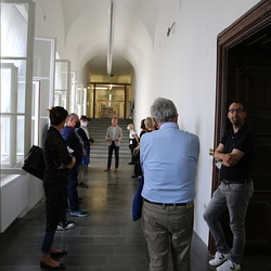 KURATORINNENFÜHRUNG, Juli 2021, Ausstellung EINATMEN-AUSATMEN. Foto: KULTUM