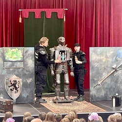 La Strada_Junges Publikum_Zitadelle Puppet Company Berlin_20240727. Foto: KULTUM/Hopper