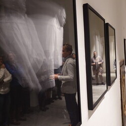  9. Themenführung über 'Bodies & Souls' in der Ausstellung 'Gott hat kein Museum' mit Kurator Johannes Rauchenberger. Special Guest: Daniel A. Zaman. KULTUMUSEUM Graz, 21.1.2026