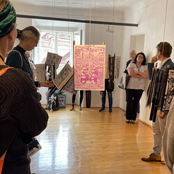 DE PROPAGANDA FIDE. Überraschende Glaubenswerbungen der Katholischen Kirche ? Kuratorenführung mit Johannes Rauchenberger im Rahmen des Galerientags des steirischen herbst, 24.9.2022 Foto: KULTUM/Alexandra Seyi