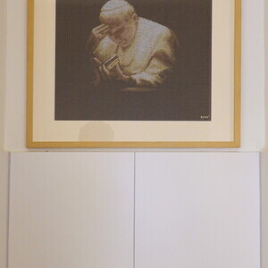 Nives Widauer *1965 in Basel (CH), lebt in Wien (AT)minor catastrophes N° 99, 2010Stickbild, gerahmt, 40 x 30 cm, KULTUMUSEUM Graz, aus: IRREALIGIOUS! Parallelwelt, Religion in der Kunst der Gegenwart (2011/12) , DE PROPAGANDA FIDEI. Überraschende 