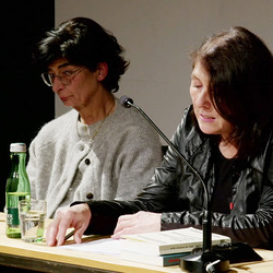 Literatur Hotel: Gundi Feyrer und Dieter Sperl.Einführungen: Alexandrea Millner und Paul Pechmann, Gespräch: Alexandra Millner, KULTUM [Cubus|, 6.11.2024, Foto: J. Rauchenberger