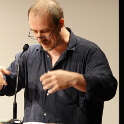                                 LITERATUR HOTEL: Monika Rinck: 'Eine Verkehrspolitik der Tr?ume'Einf?hrung und Gespr?ch: Stefan Schmitzer, KULTUM Literatur, 26.6.2025