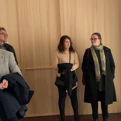 Führung mit Kurator Johannes Rauchenberger durch die Ausstellung 'Auslöschung' von Zlatko Kopljar