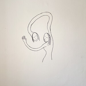 Ausstellung: 'SISTERS OF THE LABYRINTH' von Renate Kordon und Tamara Friebel, KULTUM Graz, 2. bis 23. März 2024Raum 1: Raumzeichnungen von Renate Kordon  Foto: Johannes Rauchenberger