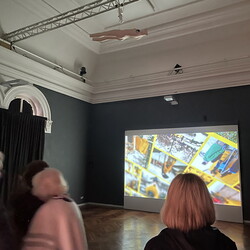 DE PROPAGANDA FIDE. Überraschende Glaubenswerbungen der Katholischen Kirche ? Kuratorenführung mit Johannes Rauchenberger im Rahmen des Galerientags des steirischen herbst, 24.9.2022 Foto: KULTUM/Alexandra Seyi