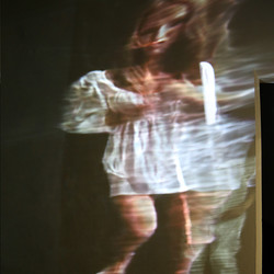 NINAVALE. Ausstellungsaufbau. 'Paradise is temporarily closed. God' KULTUM Graz, 24. Oktober 2020 bis 12. Dezember 2020. Foto: KULTUM/Andrea Hopper
