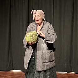 D'ÄRDGEISS_Figurentheater Margrit Gysin / Schweiz. Foto: KULTUM/A. Hopper