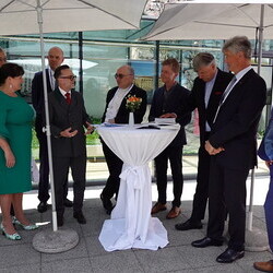                                 Zlatko Kopljar - K9 compassion+: Kunstintervention bei 'Geist & Gegenwart' (Motto 2025: 'Challenge Europe') aus Schloss Seggau, 4.-7. Juni 2025