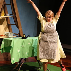 Frau Meier die Amsel, Mezzanintheater, JUNGES PUBLIKUM, September 2021. Foto: KULTUM