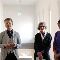 Eröffnung der Ausstellung: 'SISTERS OF THE LABYRINTH' von Renate Kordon und Tamara Friebel, KULTUM Graz, 2. März 2024. Foto: KULTUM/Johannes Rauchenberger