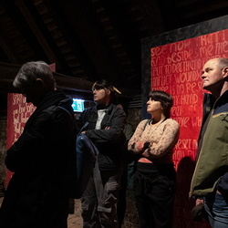 Lange Nacht der Museen, 4.Okt.2025: Führung mit Johannes Rauchenberger durch die Schau 'GOTT HAT KEIN MUSEUM. Aspekte von Religion in Kunst der Gegenwart'