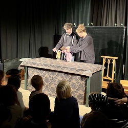 Junges Publikum_Bei Vollmond spricht man nicht_20221007. Foto: KULTUM/Andrea Hopper