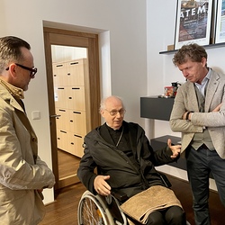 Josef Fink_Im Bann (s)einer großen Erzählung_Kuratorenführung. Foto: KULTUM/Hopper