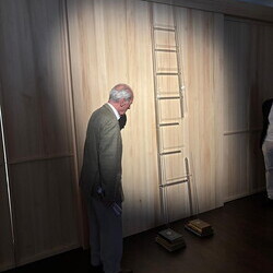 Ausstellung Maaria Wirkkala: NUN MEHR – MEANTIME: Führung mit Kurator Johannes Rauchenberger, 15. Juli 2025, mit Rotary-Club Graz-Neutor