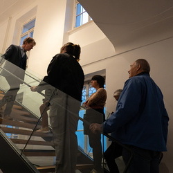 Lange Nacht der Museen, 4.Okt.2025: Führung mit Johannes Rauchenberger durch die Schau 'GOTT HAT KEIN MUSEUM. Aspekte von Religion in Kunst der Gegenwart'