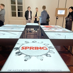 Lange Nacht der Museen, 1. Oktober 2022: DE PROPAGANDA FIDE. ?berraschende Glaubenswerbungen der Katholischen Kirche. (Im Rahmen von 'Kunst der Verführung').  Kuratorenführung mit Johannes Rauchenberger. Foto: KULTUM