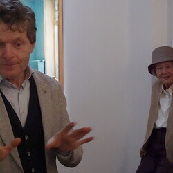  9. Themenführung über 'Bodies & Souls' in der Ausstellung 'Gott hat kein Museum' mit Kurator Johannes Rauchenberger. Special Guest: Daniel A. Zaman. KULTUMUSEUM Graz, 21.1.2026