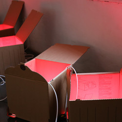 NINAVALE. Ausstellungsaufbau. 'Paradise is temporarily closed. God' KULTUM Graz, 24. Oktober 2020 bis 12. Dezember 2020. Foto: KULTUM/Andrea Hopper