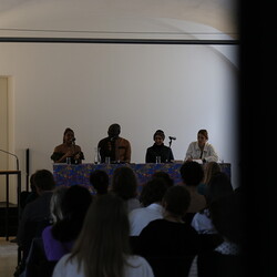 'language crosses borders': Tage der afrikanischen Literaturen: KULTUM Graz und Kunsthaus Graz, 5.?7. Mai 2023  Sonntag,  7. Mai 'language crosses borders': Tage der afrikanischen Literaturen: KULTUM Graz und Kunsthaus Graz, 5.?7. Mai 2023 Sonntag, 