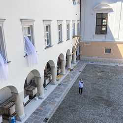 EINATMEN - AUSATMEN. Ausstellungsbesuch mit Führung. Foto: KULTUM