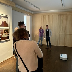 Josef Fink_Im Bann (s)einer großen Erzählung_Kuratorenführung. Foto: KULTUM/Hopper