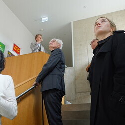  13. Themenführung in der Ausstellung 'Gott hat kein Museum' am 11.4.2026 zum Thema 'Wunder&Widersprüche'