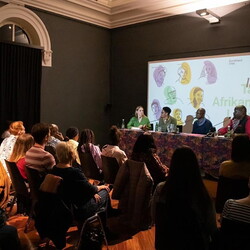 'language crosses borders': Tage der afrikanischen Literaturen: KULTUM Graz und Kunsthaus Graz, 5.–7. Mai 2023  Eröffnung am Freitag, 5. Mai im KULTUM