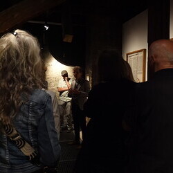aktuelle kunst in Graz, Galerientage 2026: Künstleringespräch mit Claudia Schink und Themenführung #14 bei 'Gott hat kein Museum' mit Kurator Johannes Rauchenberger.  KULTUMUSEUM Graz, 25.4.2026