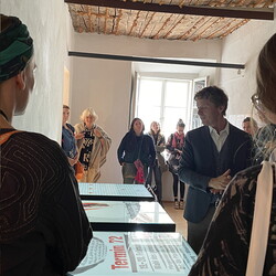 DE PROPAGANDA FIDE. Überraschende Glaubenswerbungen der Katholischen Kirche ? Kuratorenführung mit Johannes Rauchenberger im Rahmen des Galerientags des steirischen herbst, 24.9.2022 Foto: KULTUM/Alexandra Seyi