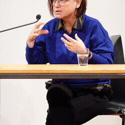  Doppelte Gäste: Lyrik-Lesung mit Erwin Einzinger und Lisa Spalt am Dienstag, 11.11.2025: Mit Einführungen von Paul Pechmann und einem anschlie?enden Gespräch mit Helwig Brunner.