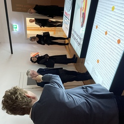 Lange Nacht der Museen, 1. Oktober 2022: DE PROPAGANDA FIDE. ?berraschende Glaubenswerbungen der Katholischen Kirche. (Im Rahmen von 'Kunst der Verführung').  Kuratorenführung mit Johannes Rauchenberger. Foto: KULTUM