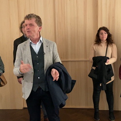 Führung mit Kurator Johannes Rauchenberger durch die Ausstellung 'Auslöschung' von Zlatko Kopljar