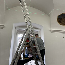 Aufbau der Ausstellung: Zenita Komad: NIE WIEDER KRIEG!KULTUM MUSEUM Graz, J?nner 2024Foto: KULTUM/Aufbauteam