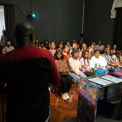 'language crosses borders': Tage der afrikanischen Literaturen: KULTUM Graz und Kunsthaus Graz, 5.–7. Mai 2023  Eröffnung am Freitag, 5. Mai im KULTUM