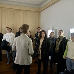 Führung mit Kurator Johannes Rauchenberger durch die Ausstellung 'Auslöschung' von Zlatko Kopljar