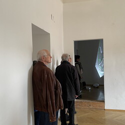 Eröffnung der Ausstellung: 'SISTERS OF THE LABYRINTH' von Renate Kordon und Tamara Friebel, KULTUM Graz, 2. März 2024. Foto: KULTUM/Johannes Rauchenberger