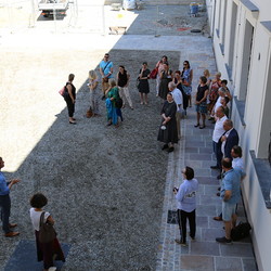 EINATMEN - AUSATMEN. Ausstellungsbesuch mit Führung. Foto: KULTUM