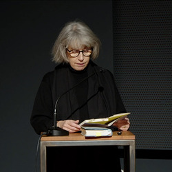 Olga Martynovas liest aus dem Gedichtband „Such nach dem Namen des Windes“ (S. Fischer, 2024)  Doppelte Gäste: Olga Martynova und Elke Laznia am 15. November 2024 im KULTUM. Einführung: Barbara Rauchenberger Gesepräch: Helwig Brunner