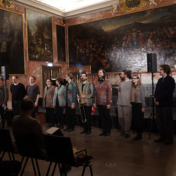 Abschluss der 4. Blumenbergtage am 14.3.26 im Minoritensaal mit einem Live-Hörspiel inszeniert von büro lunaire, nach einem Text von Stefan Schmitzer, mit Kompositionen von A. Bauer, T. Urban, F. Kindlinger, G. T. Pérez, R. Schinwald. Tontechnik B. A