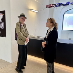 MICHAEL ENDLICHER_Zeichen Sprache Ironie_Ausstellungseröffnung. Foto: KULTUM/Hopper