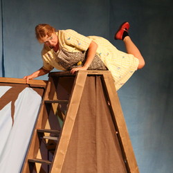 Frau Meier die Amsel, Mezzanintheater, JUNGES PUBLIKUM, September 2021. Foto: KULTUM