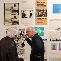 Im Bann (s)einer großen Erzählung: Josef Fink (1941–1999)Eröffnung im Minoritensaal, 28. Februar 2025Mit Johannes Rauchenberger, Elisabeth Koller (Kuratoren)Generalvika Erich Linhardt, Walter Prügger, Leiter des Ressorts 'Bildung, Kunst und Kultu