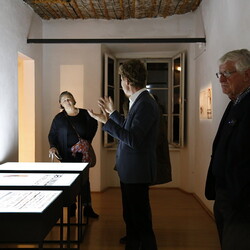 Lange Nacht der Museen, 1. Oktober 2022: DE PROPAGANDA FIDE. ?berraschende Glaubenswerbungen der Katholischen Kirche. (Im Rahmen von 'Kunst der Verführung').  Kuratorenführung mit Johannes Rauchenberger. Foto: KULTUM