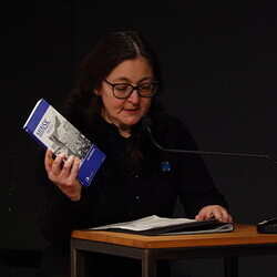                                 Literatur Hotel Julia Cimafiejeva und Tatjana Petzer am 20.1.2026